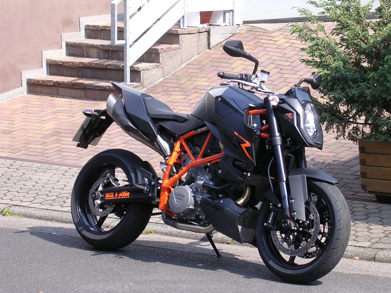 KTM-002